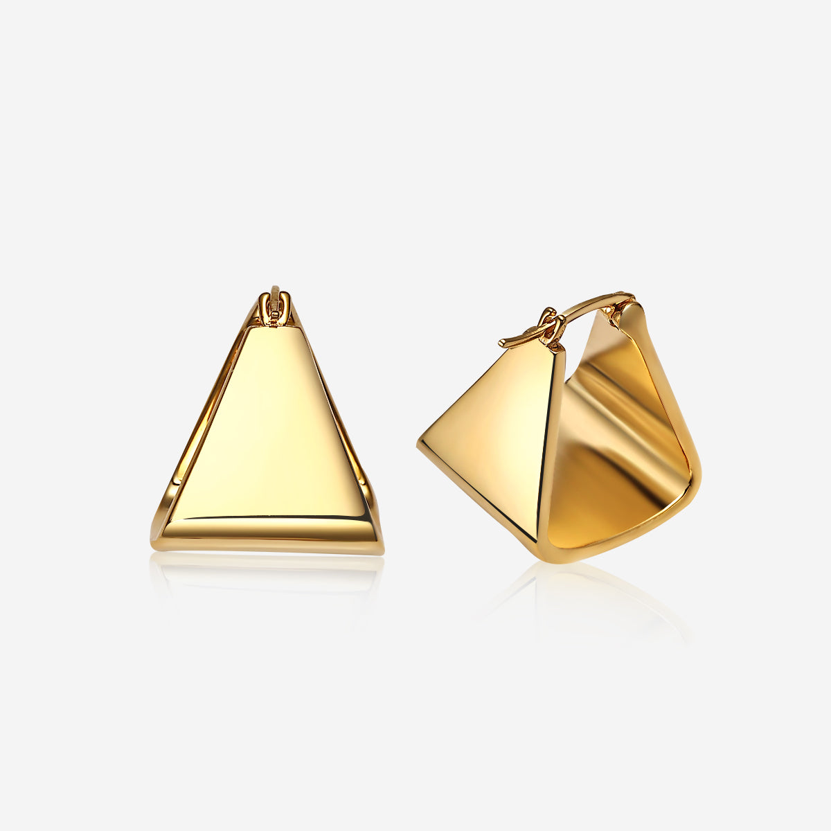 ENVYOU Triangle Earrings