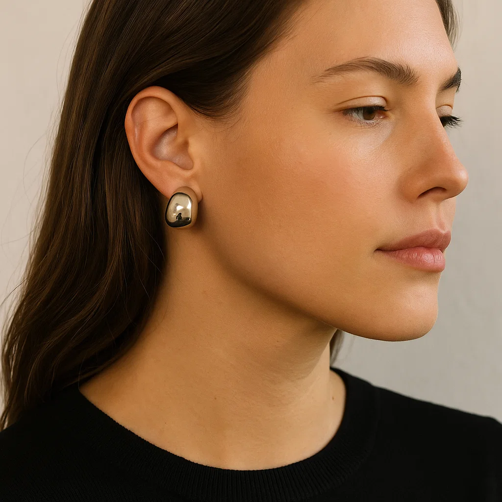 ENVYOU Oval Spherical Stud Earrings