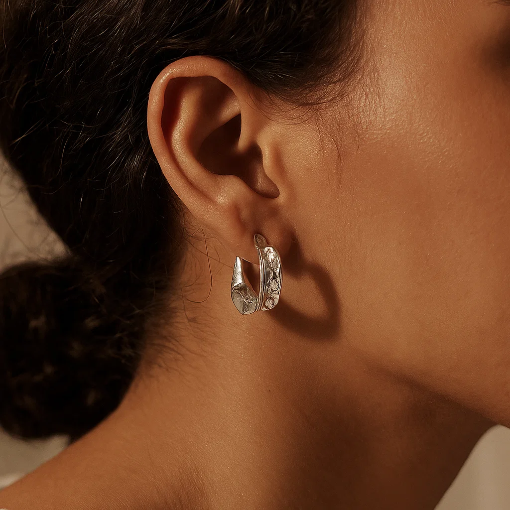 ENVYOU Irregular Hammered Stud Earrings