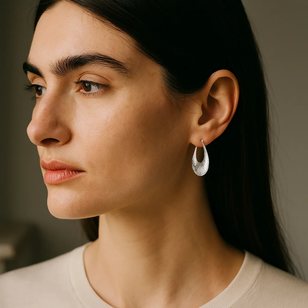 ENVYOU Hammered Handbag Earrings