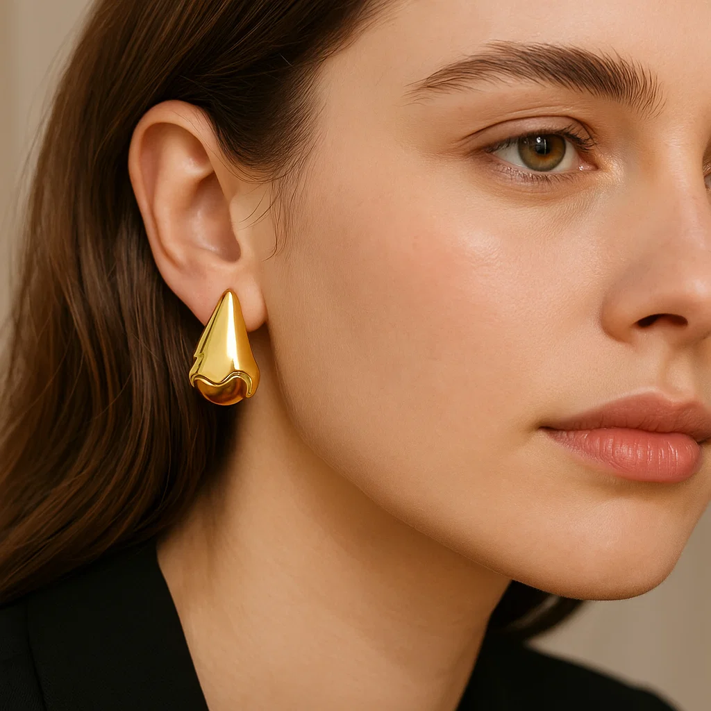 ENVYOU Teardrop Earrings