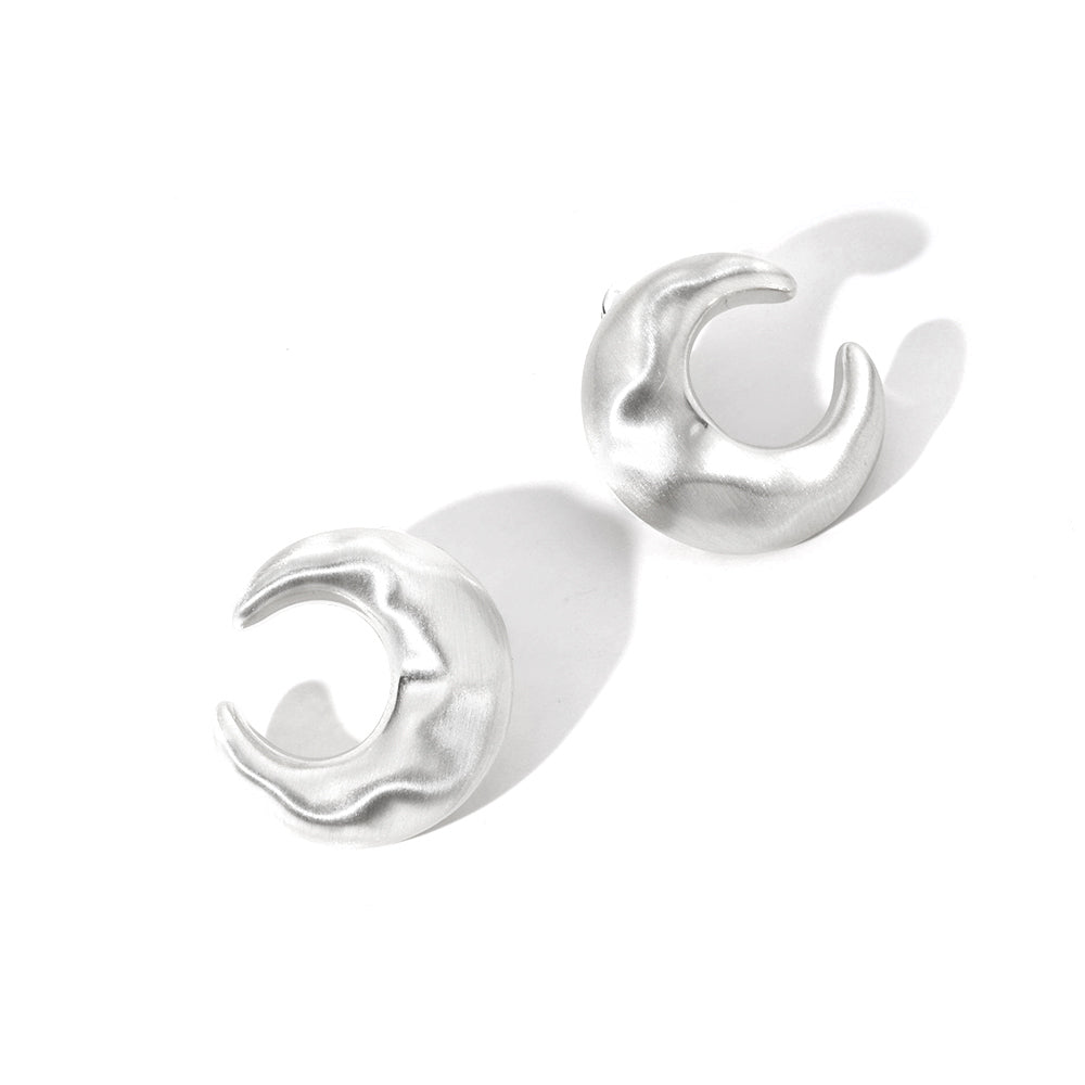 ENVYOU Chunky Moon Earrings