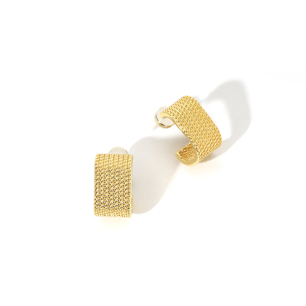 ENVYOU C-shaped Stud Earrings