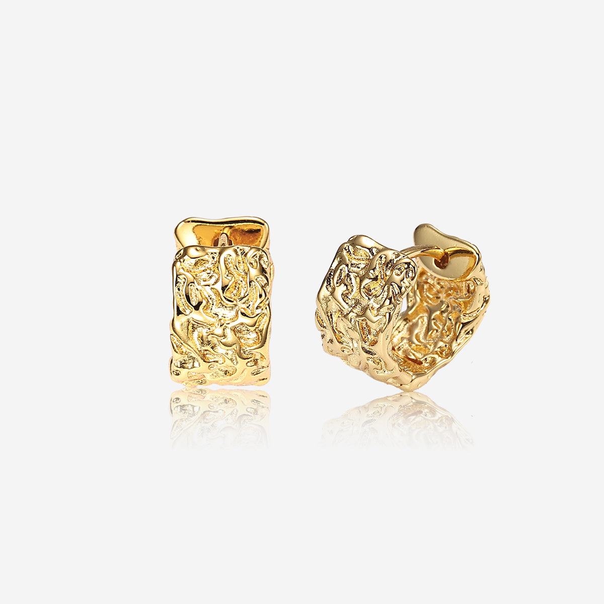 ENVYOU Chunky Hammered Earrings