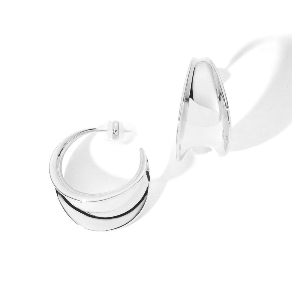 ENVYOU Chunky C-shaped Earrings
