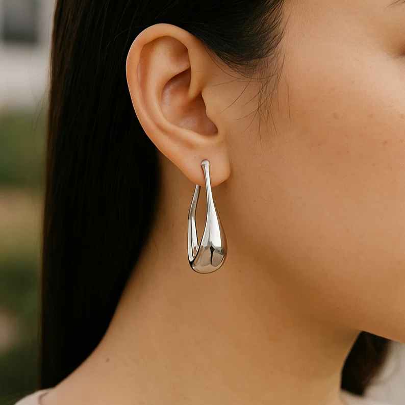 ENVYOU Irregularly Lined Stud Earrings