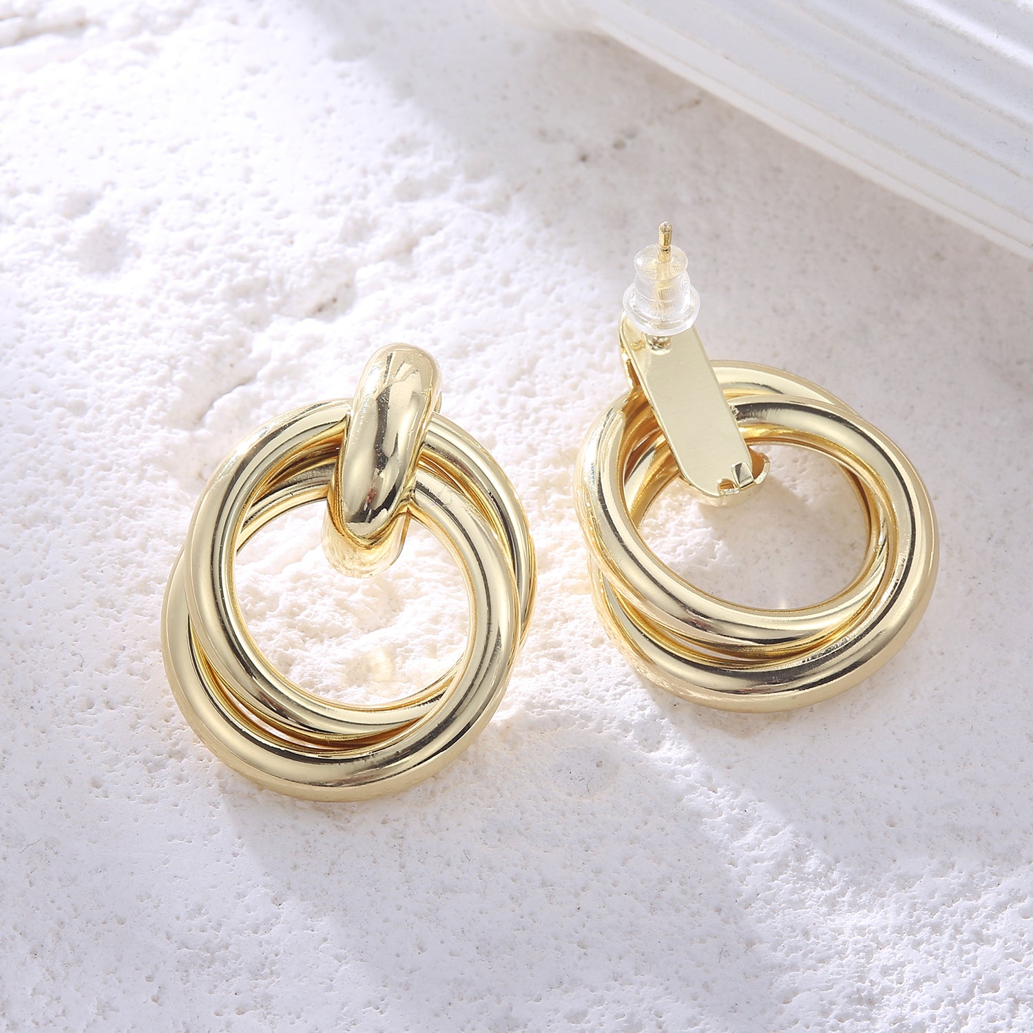 ENVYOU Knot Stud Earrings
